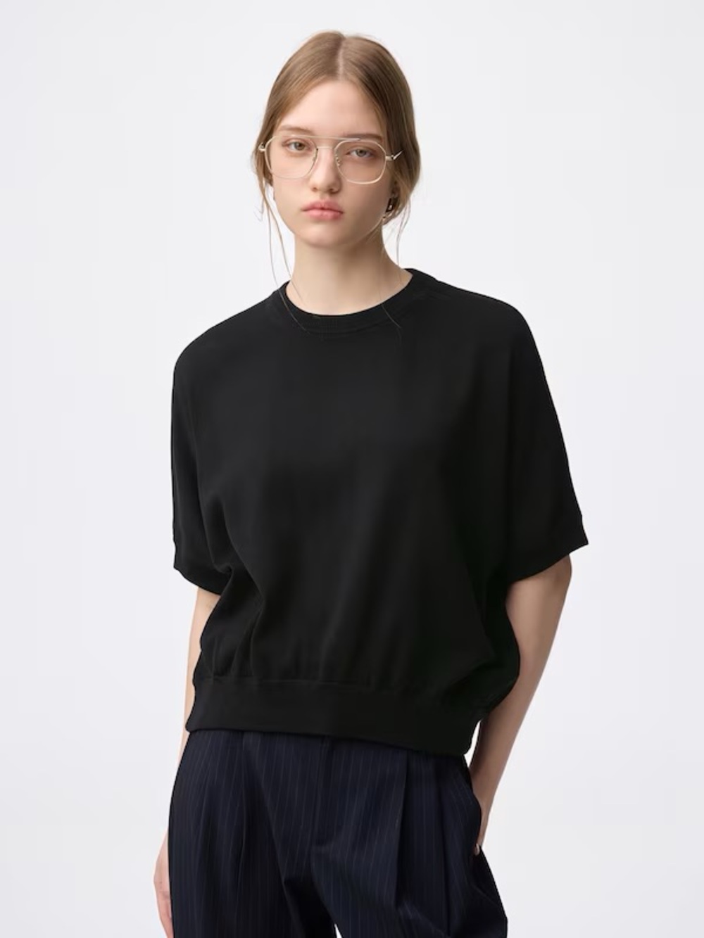 Black Short-Sleeve dolman Top - Women's